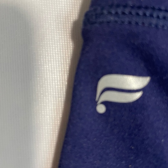 Fabletics Motion365 Activewear in Navy Blue - Picture 3 of 4